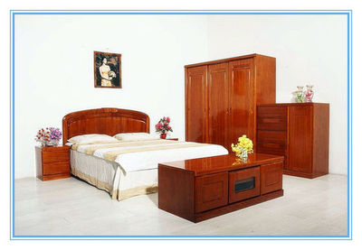 實(shí)木家具放半年異味尚存因多膠多漆-天津網(wǎng)